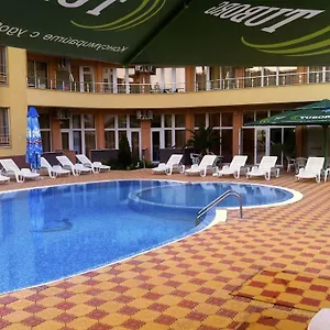 3* Отель Beatris Family House